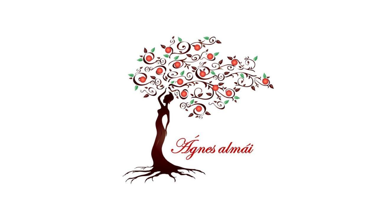 Ágnes almái Ágnes apples Kisapati Exterior foto